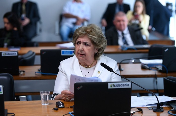Para Ivete Silveira, o projeto inviabiliza a atuação dos corpos de bombeiros voluntários - Foto: Edilson Rodrigues/Agência Senado