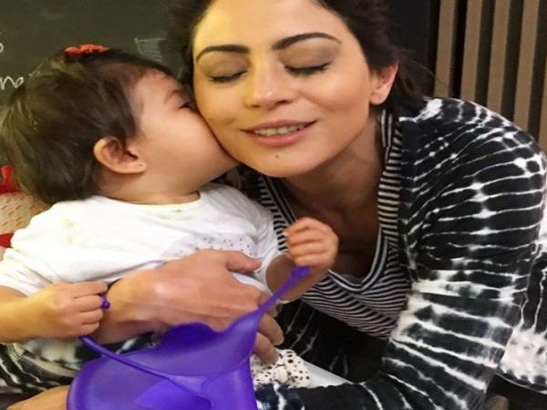 Carol Castro e a filha, Nina (Foto: Reprodução / Instagram)