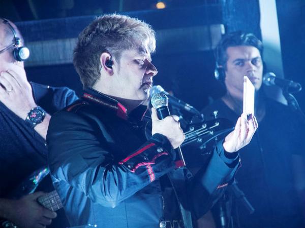 No final de 2014, o compositor lançou o álbum 'Obrigado, Brasil!' — Foto: Divulgação