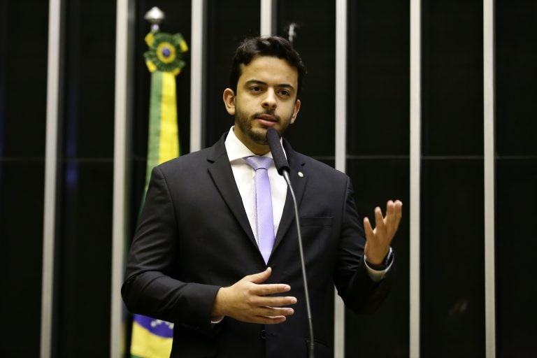 Pinheirinho: medida permitirá que agropecuaristas honrem compromissos - (Foto: Acervo Câmara dos Deputados)