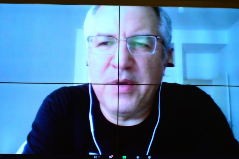 Segundo Padilha, aumento representa acréscimo de 2,02% na massa salarial anual dos contratantes - (Foto: Billy Boss/Câmara dos Deputados)