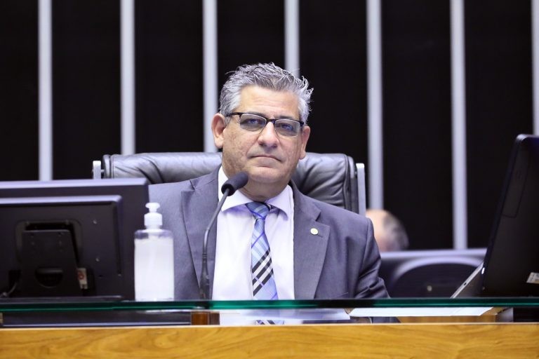 Crispim: recursos mal geridos acabam exigindo maior esforço fiscal da sociedade - (Foto: Cleia Viana/Câmara dos Deputados)