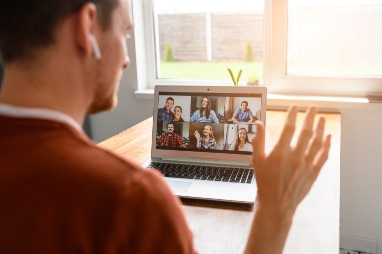 Associados devem ter assegurados mesmos direitos de voz e voto - (Foto: Depositphotos)