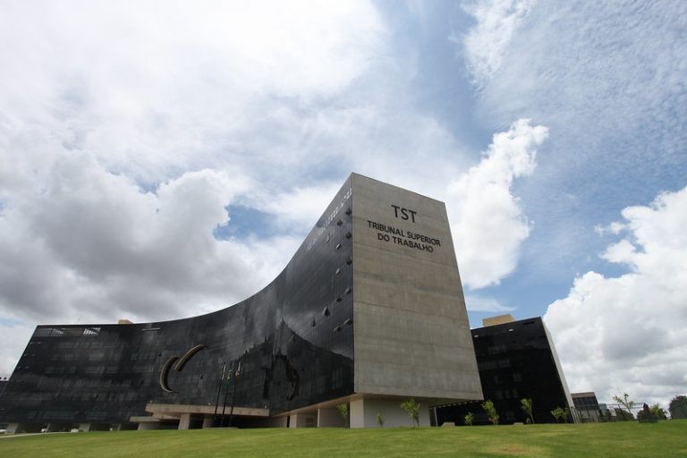 A  medida é polêmica na Justiça do Trabalho - (Foto: Divulgação/TST)