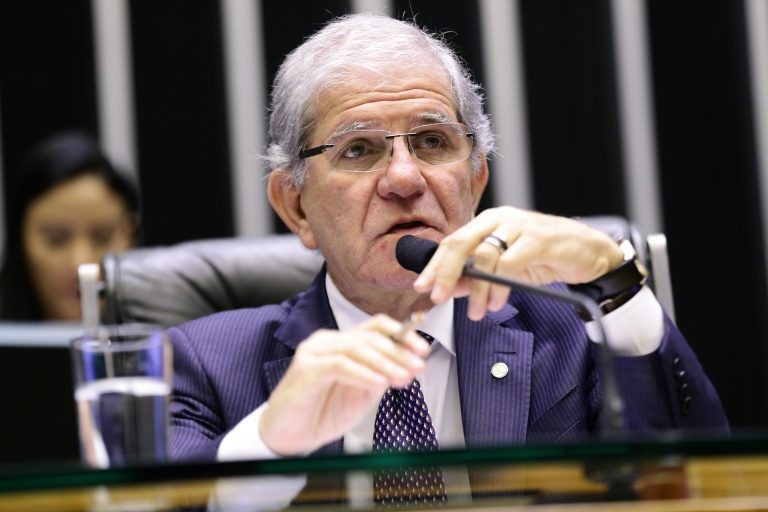 Chico D'Angelo: a formação dos professores é um dos pilares que sustentam o Plano Nacional de Educação - (Foto: Michel Jesus/ Câmara dos Deputados)