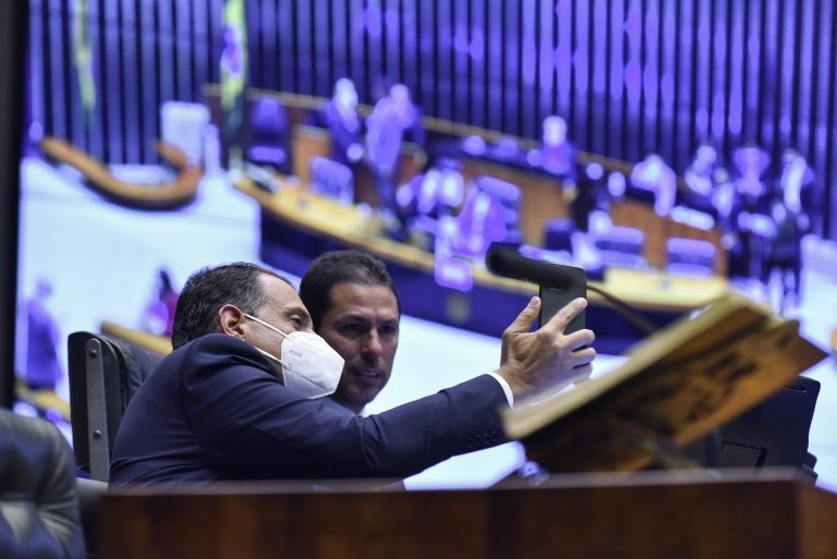Na semana passada, parlamentares derrubaram dois vetos presidenciais - (Foto: Zeca Ribeiro/Câmara dos Deputados)