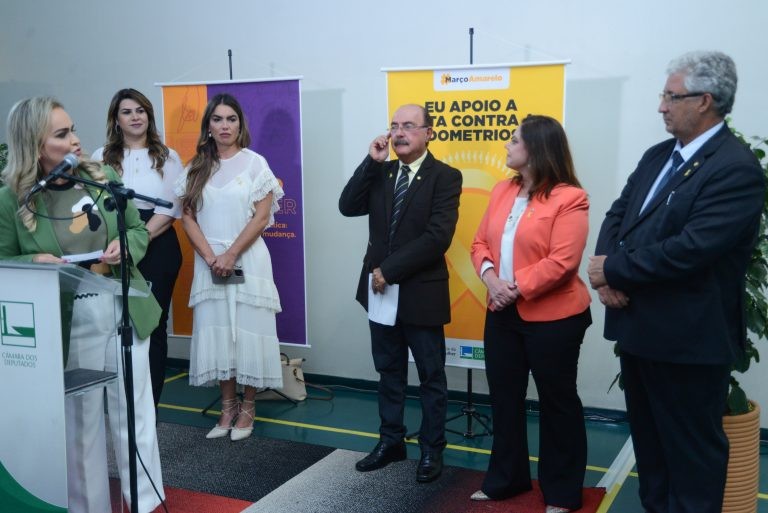 Evento da Secretaria da Mulher destacou importância do diagnóstico precoce da doença - (Foto: Billy Boss/Câmara dos Deputados)