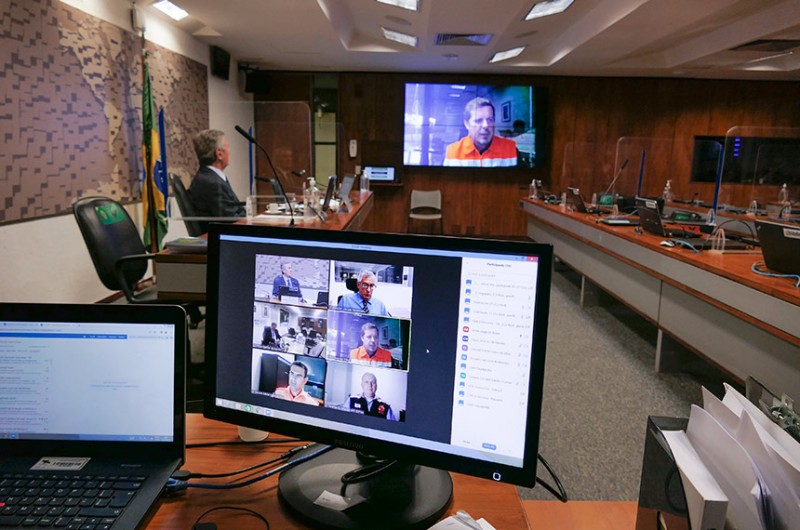 A audiência pública semipresencial foi presidida pelo senador Fernando Collor (PROS-AL) - Roque de Sá/Agência Senado