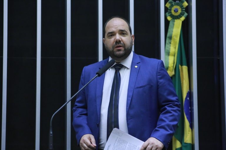 O autor da proposta, deputado Gurgel - (Foto: Paulo Sergio/Câmara dos Deputados)