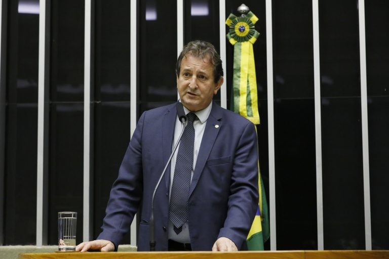O autor da proposta, deputado Nilto Tatto - (Foto: Pablo Valadares/Câmara dos Deputados)